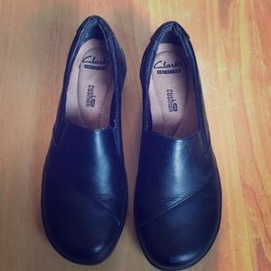 Black Clark’s Esha Clair Slip on Shoes Size 7